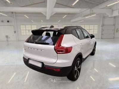 Volvo XC40 XC40 1.5 t4 phev R-design auto my21 Bianco usata Zola Predosa