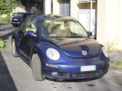 Volkswagen New Beetle Vendo iconico "Maggiolino" 1.9TDI 105CV! Blu/Azzurro usata Firenze
