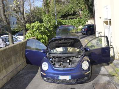 Volkswagen New Beetle Vendo iconico "Maggiolino" 1.9TDI 105CV! Blu/Azzurro usata Firenze