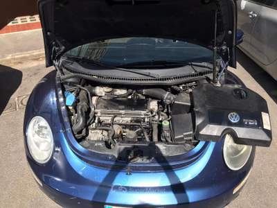 Volkswagen New Beetle Vendo iconico "Maggiolino" 1.9TDI 105CV! Blu/Azzurro usata Firenze