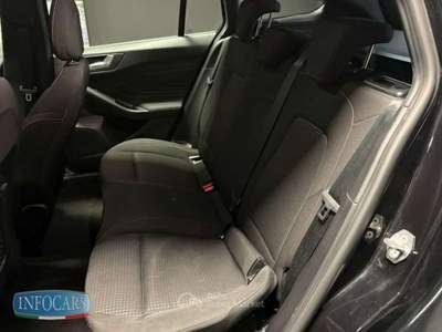 Ford Focus SW 1.0 EcoBoost 155 CV Powershift ST-line Nero usata Este