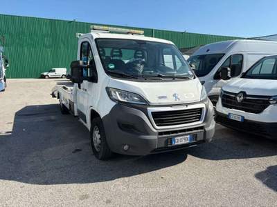 Peugeot Boxer 333 2.0 BlueHDi 130CV PM Carro Attrezzi Patente B Bianco usata Este