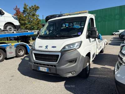 Peugeot Boxer 333 2.0 BlueHDi 130CV PM Carro Attrezzi Patente B Bianco usata Este