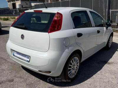 Fiat Punto VAN 1.3 M-JET 5 PORTE 4 POSTI N1 - 2018 Bianco usata Corato