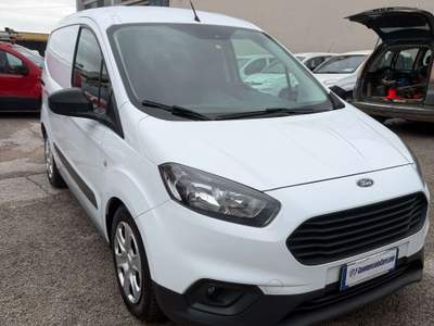 Ford Transit COURIER 1.5 TDCI TREND FURGONE - 2021 Bianco usata Corato