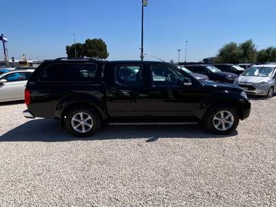 Nissan Navara N1 AUTOCARRO GANCIO TRAINO 2.5 dCi 190CV 4 porte Double Cab Sport Nero usata Corato