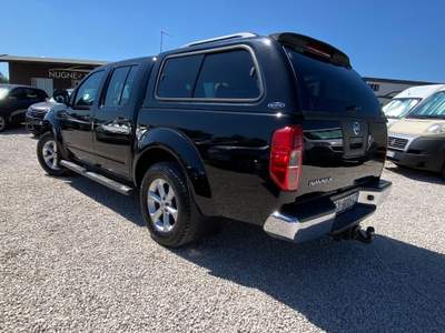 Nissan Navara N1 AUTOCARRO GANCIO TRAINO 2.5 dCi 190CV 4 porte Double Cab Sport Nero usata Corato