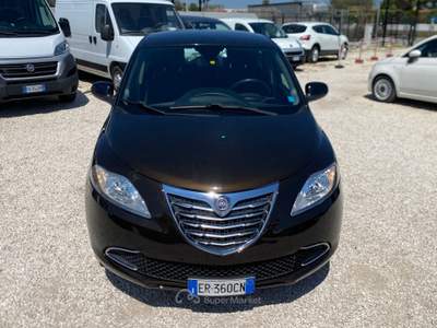 Lancia Ypsilon Unyca UNICO PROPIETARIO,NEOPATENTATI Marrone usata Corato