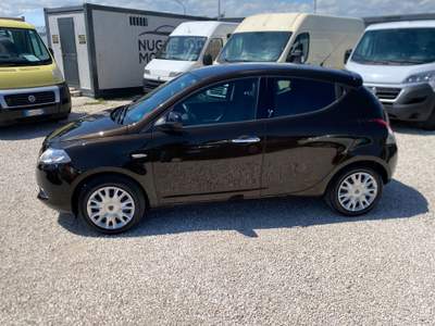 Lancia Ypsilon Unyca UNICO PROPIETARIO,NEOPATENTATI Marrone usata Corato