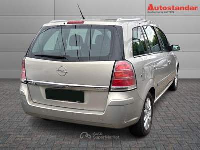 Opel Zafira 2ª serie 1.9 CDTI 120CV Enjoy Oro usata Torino