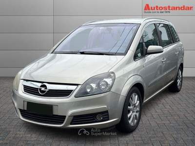 Opel Zafira 2ª serie 1.9 CDTI 120CV Enjoy Oro usata Torino
