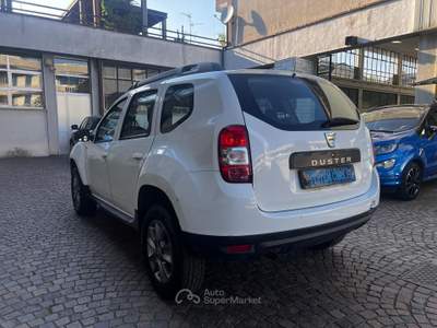 Dacia Duster 1.6 GPL 110cv 4X2 Laureate - OK NEOPATENTATI - NON RICONDIZIONATA usata Meda