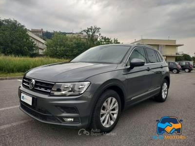 Volkswagen Tiguan 2.0 tdi Advanced 150cv dsg ProM-Mo Grigio usata Rovato