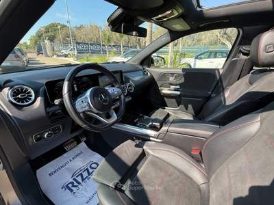 Mercedes-Benz GLA 200d Premium Amg Tetto Grigio Designo Multibeam Grigio usata Mesagne