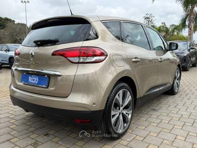 Renault Scénic Scenic 1.5dCi 110 CV Energy Intens 5 Posti. Grigio usata Mesagne