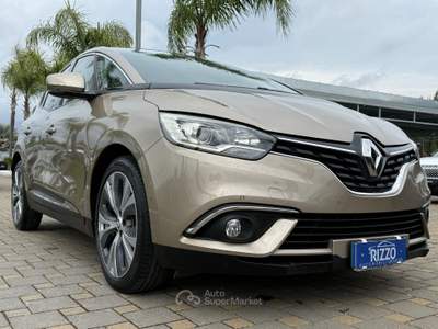 Renault Scénic Scenic 1.5dCi 110 CV Energy Intens 5 Posti. Grigio usata Mesagne