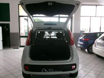 Fiat Panda PANDA 1.2 BENZINA E6D LOUNGE +600.00 GPL NUOVO Bianco usata Giugliano in Campania