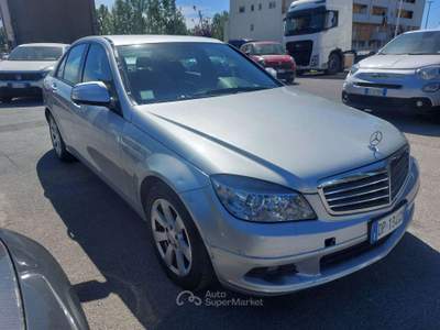 Mercedes-Benz Classe C AVANTGARDE 170CV Grigio usata Pisa