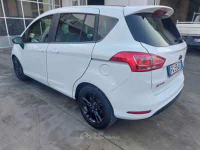 Ford B-Max FORD B- MAX 1.5 TDCI 75 CV Bianco usata Mirabella Eclano