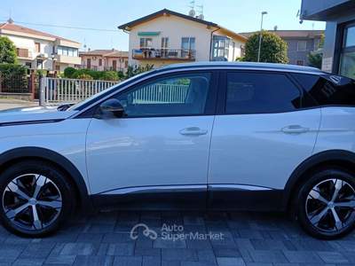 Peugeot 3008 3008 II 1.5 bluehdi Allure s Bianco usata Pescantina