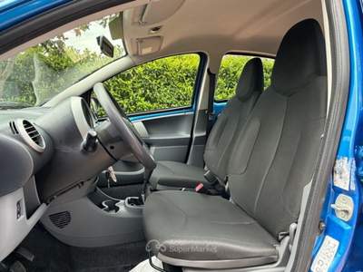 Toyota Aygo bellissima Blu/Azzurro usata San Vito dei Normanni