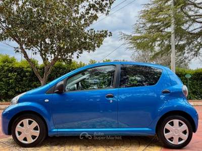 Toyota Aygo bellissima Blu/Azzurro usata San Vito dei Normanni