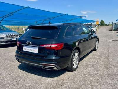 Audi A4 Avant 30 TDI/136 CV S tronic Business Nero usata Borgo San Giacomo