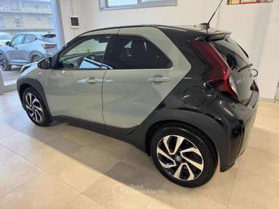 Toyota Aygo X 1.0 VVT-i 72 CV 5 porte Trend Km0 Verde usata Spoltore