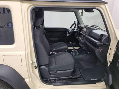 Suzuki Jimny 1.5 5MT PRO (N1) Beige usata Erba