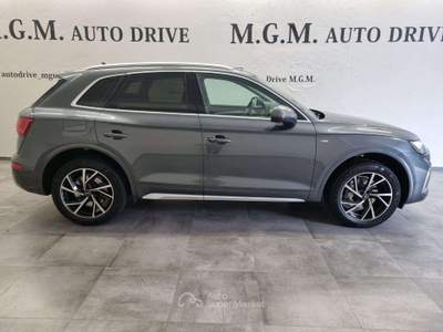 Audi Q5 40 TDI 204 CV quattro S tronic S line plus Grigio usata Erba