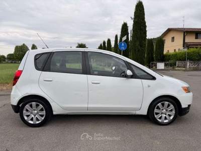 Mitsubishi Colt Colt VIII 2009 5p 1.3 Invite Bianco usata Costa di Mezzate
