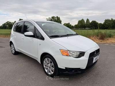 Mitsubishi Colt Colt VIII 2009 5p 1.3 Invite Bianco usata Costa di Mezzate