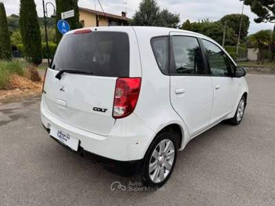 Mitsubishi Colt Colt VIII 2009 5p 1.3 Invite Bianco usata Costa di Mezzate