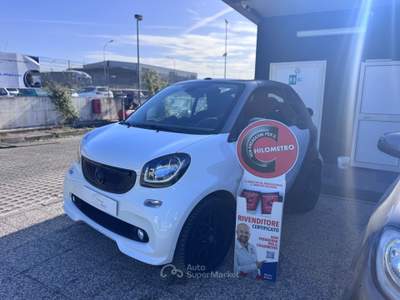 Smart ForTwo 90 0.9 Turbo BRABUS Style Bianco usata Sant'Anastasia
