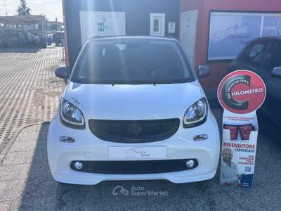 Smart ForTwo 90 0.9 Turbo BRABUS Style Bianco usata Sant'Anastasia