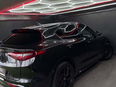 Alfa Romeo Stelvio 2.2 TD 210 CV Q4 Veloce IPER FULL Nero usata Teverola
