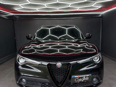 Alfa Romeo Stelvio 2.2 TD 210 CV Q4 Veloce IPER FULL Nero usata Teverola
