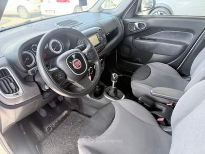 Fiat 500L Living 0.9 TwinAir Turbo Natural Power Lounge Bianco usata Giugliano in Campania