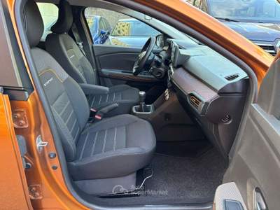 Dacia Sandero Stepway 1.0 TCe 100 CV ECO-G Comfort Bronzo usata Genova