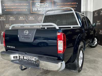 Nissan Navara 4 porte Double Cab XE Blu/Azzurro usata Valsamoggia
