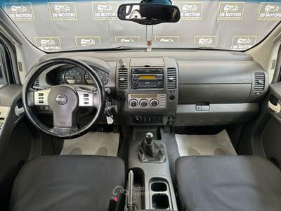 Nissan Navara 4 porte Double Cab XE Blu/Azzurro usata Valsamoggia