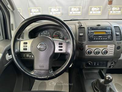 Nissan Navara 4 porte Double Cab XE Blu/Azzurro usata Valsamoggia