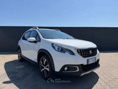 Peugeot 2008 1.6 HDi 100cv Allure - 2017 Bianco usata Corato
