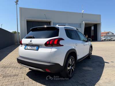 Peugeot 2008 1.6 HDi 100cv Allure - 2017 Bianco usata Corato