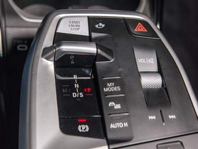 BMW X1 X-DRIVE MHEV 48V M-SPORT Automatico Virtual Pelle Totale Tetto Panoramico ed elettrico Cerchi da 18 . AUTO - DIREZIONALE BMW - Grigio usata Pesaro