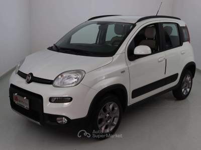 Fiat Panda Panda 0.9 t.air turbo 4x4 85cv E6 Bianco usata Verona