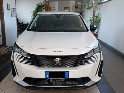 Peugeot 3008 S&S EAT8 Active Pack Bianco usata Torre Annunziata