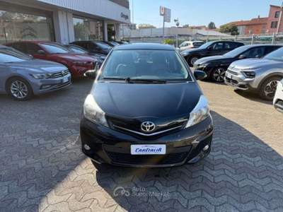 Toyota Yaris 1.3 5 porte Active Nero usata Sesto San Giovanni