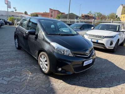 Toyota Yaris 1.3 5 porte Active Nero usata Sesto San Giovanni