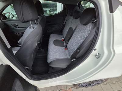 Lancia Ypsilon 5 porte GPL Ecochic Gold Bianco usata Cotignola